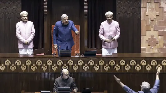 Derek O'Brien suspended, TMC MP suspended, टीएमसी सांसद डेरेक ओ ब्रायन सस्पेंड, डेरेक ओ ब्रायन राज्यसभा से सस्पेंड