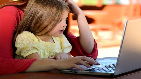  Sukanya Samriddhi Yojana, SSY, how to get Rs 70 lakh by investing in SSY and also save tax, invest Rs 12500 every month, सुकन्या समृद्धि योजना, एसएसवाई, आसानी से जमा करें 70 लाख रुपये, कैसे बचाएं इनकम टैक्स, ट्रिपल ई स्कीम से बचाएं टैक्स, EEE Scheme
