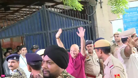Manish Sisodiya walk out to tihar jail