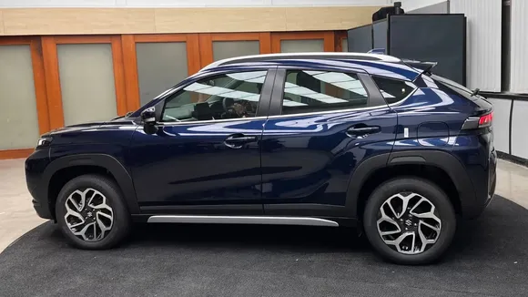 Maruti-Suzuki-Fronx-side