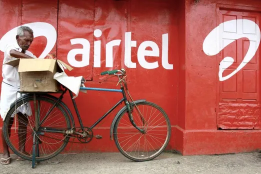 Jio, Airtel add mobile subscribers in July, VIL loses 14.3 lakh users