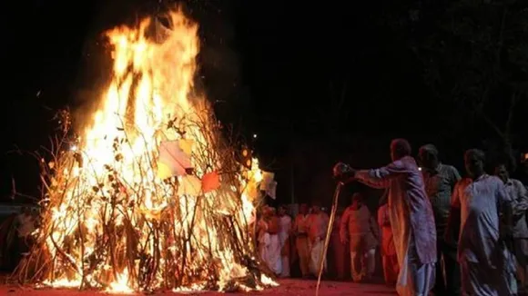 Holika Dahan 2023 | Holi 2023 |