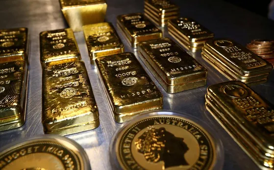 Gold Price Up : अभी और महंगा होगा गोल्ड, एक्सपर्ट्स से जानें खरीदने के लिए गिरावट का इंतजार करें या खरीद लें
