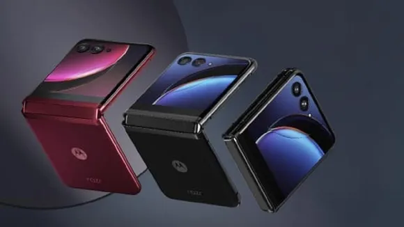 Motorola Razr 40 Series: मोटोरोला रेजर 40 की बेस कीमत गलती से अमेज़न इंडिया पर लीक हो गई है.