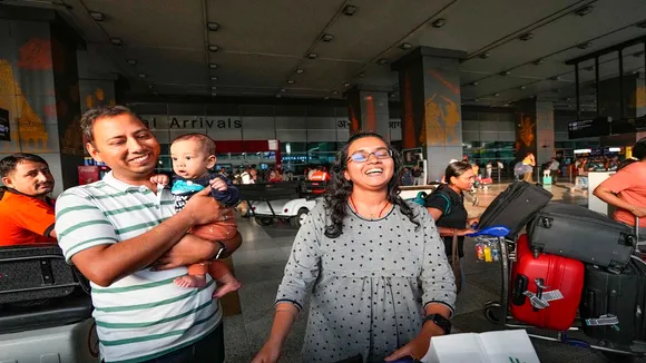 Operation Ajay, First batch of Indians return home, Israel-Palestine conflict, Israel-Hamas war news update, इजरायल-फिलिस्तीन की जंग, इजरायल-हमास की जंग, Syrian airports attacked, दमिश्क, Damascus, अलेप्पो, Aleppo, ऑपरेशन अजय, भारतीयों का पहला जत्था घर लौटा, संयुक्त राष्ट्र, गाजा पट्टी, evacuation from Gaza city, गाजा सिटी को खाली करने का आदेश