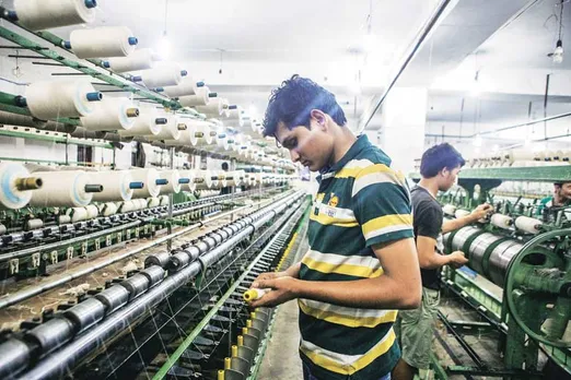 MSME सेक्टर का संकट दूर नहीं कर पा रहा सरकार का पैकेज, डूब सकता है 25 फीसदी लोन 