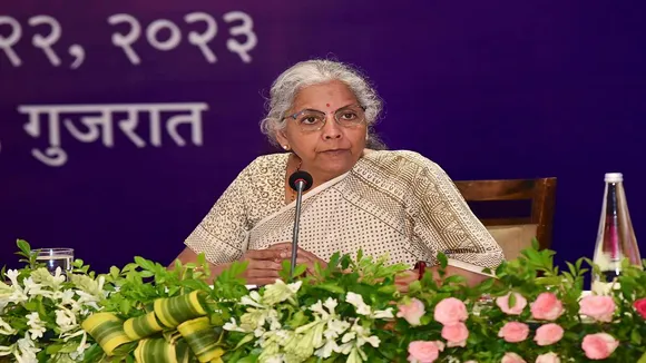 Finance Ministry, MONTHLY ECONOMIC REPORT, July 2023 Data, decline in export, Net FDI, Nirmala Sitharaman, वित्त मंत्रालय की रिपोर्ट, वित्त मंत्रालय की मंथली रिपोर्ट, निर्मला सीतारमण, जुलाई 2023, मर्चेंडाइज एक्सपोर्ट, नेट एफडीआई, फॉरेन एक्सचेंज रिजर्व, Forex Reserve, FPI, एफपीआई