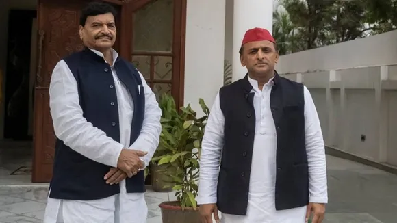 UP Election 2022 : यूपी में चाचा-भतीजे ने मिलाया हाथ, अखिलेश और शिवपाल यादव की पार्टियां मिलकर लड़ेंगी चुनाव