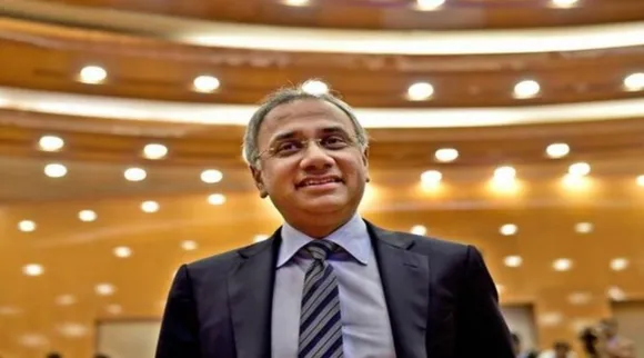 Infosys CEO Salary: इंफोसिस ने सलिल पारेख को दिया 43% का इंक्रीमेंट, सैलरी बढ़कर 71 करोड़ हुई