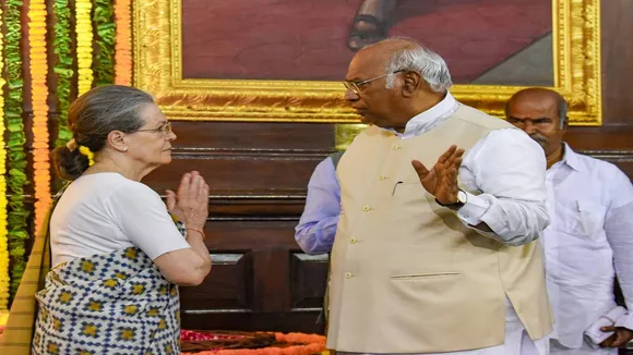 MP Election 2023: Madhya Pradesh Assembly Election 2023 Date, Prediction, Polls, CM Candidates List, मल्लिकार्जुन खरगे, Mallikarjun Kharge, Congress, Sagar, सागर