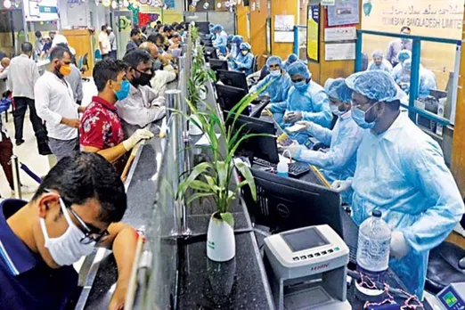 COVID Impact: क्या बैंकों में कम होंगे कामकाज के घंटे, जानिए कर्मचारी यूनियनों की क्या है मांग