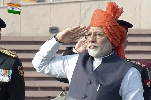 First Time Not Amar Jawan Jyoti, PM modi paid Homage At War Memorial On Republic Day