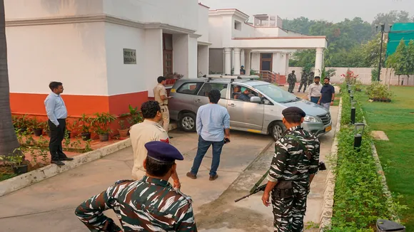 ED, DELHI MINISTER, ED RAIDS, ईडी, दिल्ली मंत्री, ईडी छापेमारी, दिल्ली के मंत्री राज कुमार आनंद पर ईडी का छापा, Raaj Kumar Anand, money laundering probe, AAP leader, आप नेता के घर छापेमारी, Prevention of Money Laundering Act, PMLA, ED summon for Arvind Kejriwal, Arvind Kejriwal, ED questioning, Delhi Excise Policy Case, AAP, MP Election 2023, अरविंद केजरीवाल, अरविंद केजरीवाल को ईडी का समन, ईडी पूछताछ, दिल्ली आबकारी नीति मामला, आप