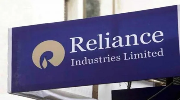 RIL Q1 के बाद सेंसेक्स 30 का टॉप लूजर; Buy, Sell or Hold? शेयर में क्या करें निवेशक