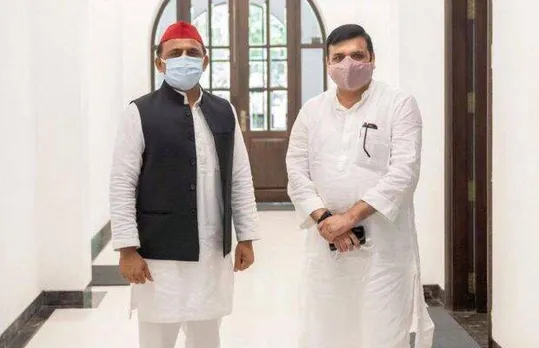UP Elections: AAP, Samajwadi Party likely to forge alliance to ‘free UP from BJP’; seat-sharing talks underway