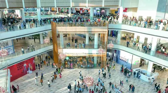 Lulu Mall Lucknow opens to record 1 lakh visitors Funtura Hypermarkets become major attractions