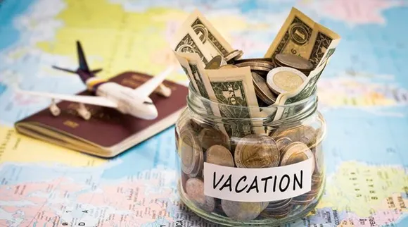budget travel tips for a last-minute holiday