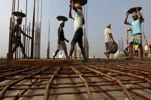 registration of construction workers for government schemes in delhi will be done through door-step delivery, manish sisodia