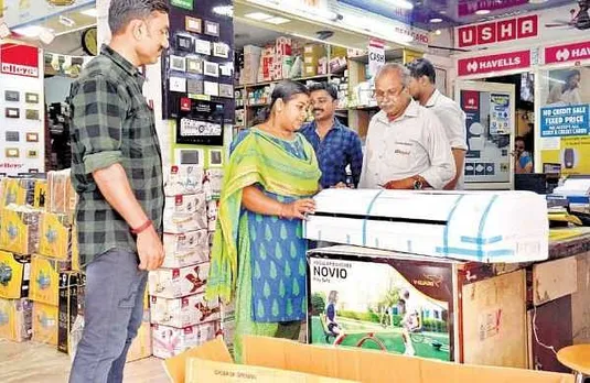 Investment Tips : इलेक्ट्रिकल और कंज्यूमर ड्यूरेबल्स सेक्टर में मुनाफे का मौका, जानें किन शेयरों में होगी बंपर कमाई