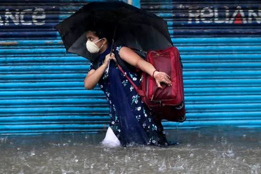 IMD, IMD Alert, IMD alert for heavy rain, heavy rain in delhi, heavy rain in jaipur, heavy rain in rajashthan, monsoon red alert, monsoon, monsoon india, monsoon in india, rain in india