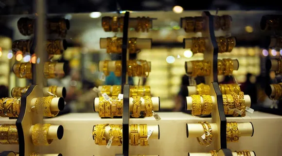 Gold and Silver Price Today Gold rallies silver zooms check 10 gram gold price today in delhi