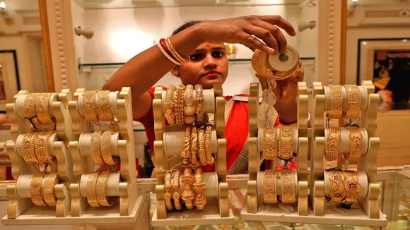 Significance of Buying Gold on Dhanteras