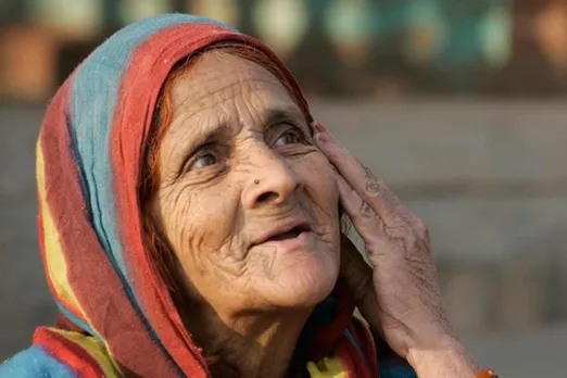 UP सरकार विधवाओं को सालाना 6000 रु की देती है मदद, ऑनलाइन कर सकते हैं अप्लाई