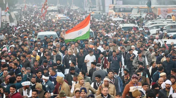 Bharat Jodo Yatra, Suspend Bharat Jodo Yatra, Rahul Gandhi, Congress, Pawan Khera, Mansukh Mandaviya, Covid-19 Protocols, Haryana, भारत जोड़ो यात्रा, कोविड प्रोटोकॉल, राहुल गांधी, मनसुख मांडविया, पवन खेड़ा, कांग्रेस, हरियाणा, राजस्थान, अशोक गहलोत