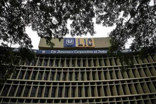 LIC relaxes claim settlement requirements know here in details