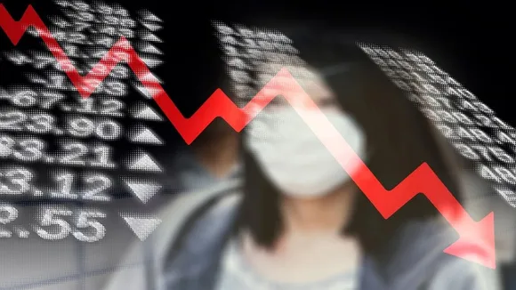 Adani Stocks: अडानी के शेयरों में भारी गिरावट, 10% तक टूटे शेयर, ग्रुप ने ग्रोथ टारगेट 50% घटाया, मूडीज ने भी रेटिंग बदली