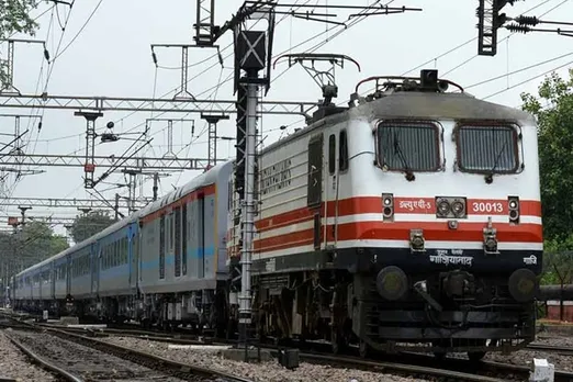 Holi special trains of western railways and northern railways, rail minister piyush goyal also informed public through twitter