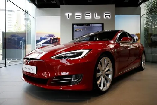 elon Musk electric car company Tesla will start operations in India in early 2021, nitin gadkari