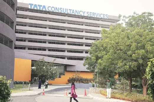 TCS Hiring : फ्रेश ग्रेजुएट्स के लिए अच्छी खबर, इस साल कैंपस से 40 हजार भर्तियां करेगी TCS