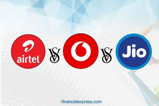 Vodafone Idea Vs Airtel Vs Jio: नए साल में कराएं 365 दिन का रिचार्ज, जानें कहां मिलेगा सस्ता बेस्ट प्रीपेड प्लान