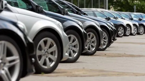 September PV sales jump but two-wheelers muted, SIAM hopeful about better show in October