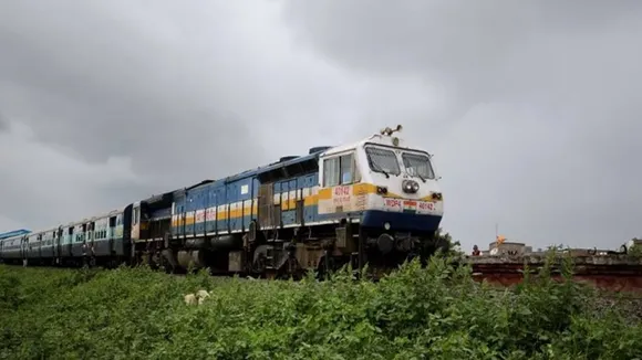 आईआरएफसी, ओएफएस, Indian Railway Finance Corp, IRFC, offer for sale, OFS, Indian government, stake sale, Indian Railways' funding arm, PTI, Reuters, इंडियन रेलवे फाइनेंस कॉर्प, ऑफर फॉर सेल, मोदी सरकार, पीटीआई, रॉयटर्स, इंटर-मिनिस्टीरियल ग्रुप, IMG, सेबी, Sebi, रेल विकास निगम, Rail Vikas Nigam, Disinvestment, विनिवेश