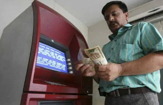 According to the RBI data, scheduled commercial banks have installed 2,13,145 ATMs (automated teller machines) up to September 2021. (File/Reuters)