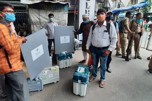 West Bengal Elections 2021 fourth phase of voting continues four dead in violence in cooch behar