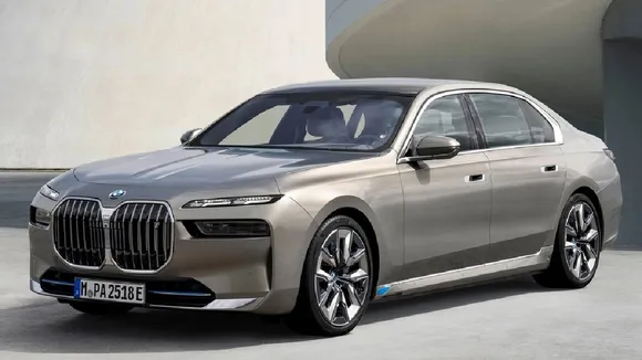 BMW-i7