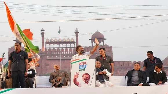 rahul gandhi form red fort