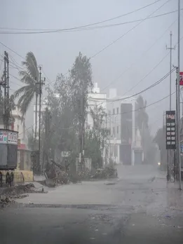 Cyclone Biparjoy starts making landfall