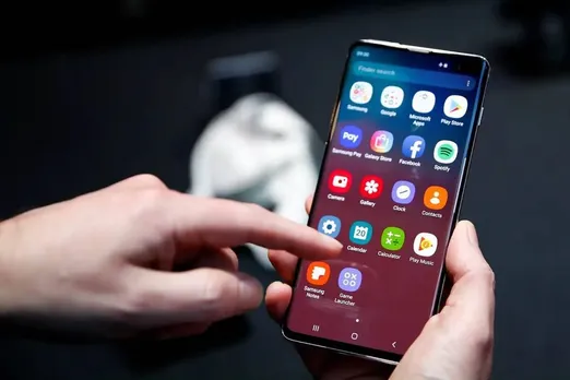 government trying to develop own mobile app store