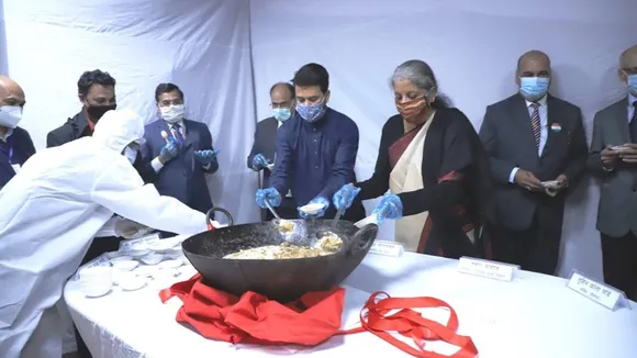 Halwa Ceremony Budget 2023: आज 26 जनवरी को हलवा सेरेमनी, कमरे में बंद रहेंगे अधिकारी, बजट में क्या है महत्व