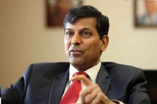 सरकार का अर्थव्यवस्था के बजाय राजनीतिक, सामाजिक एजेंडे पर ध्यान: रघुराम राजन
