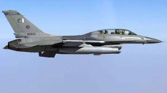 pakistan f16 flight