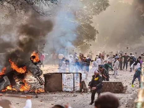 delhi riots.jpg
