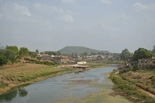 चित्रकूट की मंदाकिनी नदी।