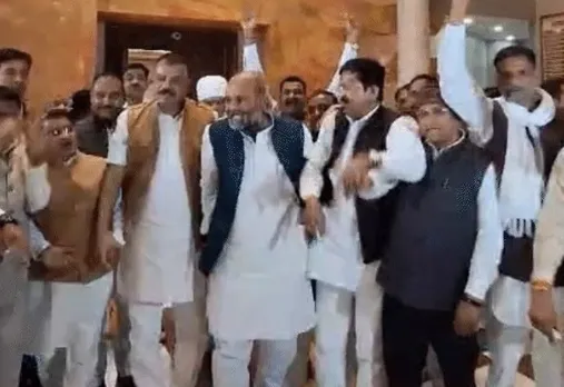 MP Vidhansabha congress protest