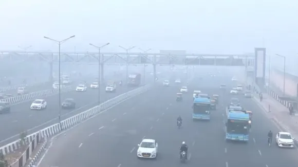 Delhi Air Quality reaches above 400