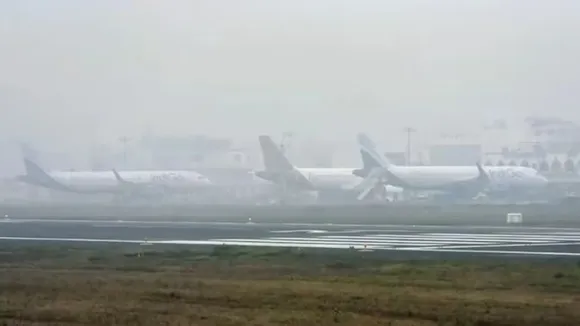 Delhi Aiport 130 flights cancel